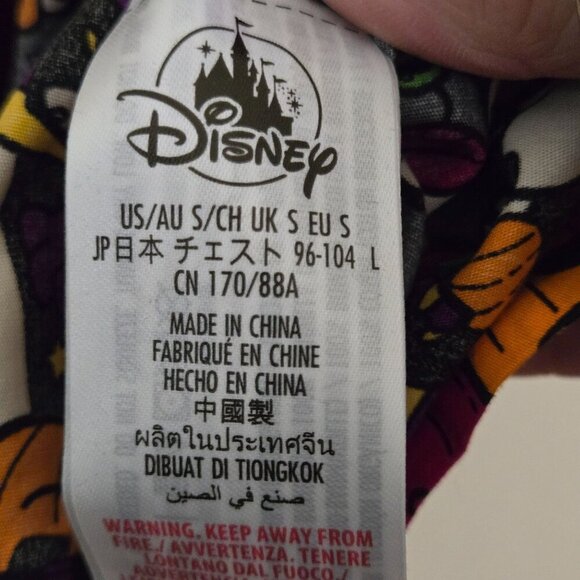 Disney 2022 Mickey And Friends Halloween Button Down Shirt Sleeve Shirt Size S - Picture 9 of 10